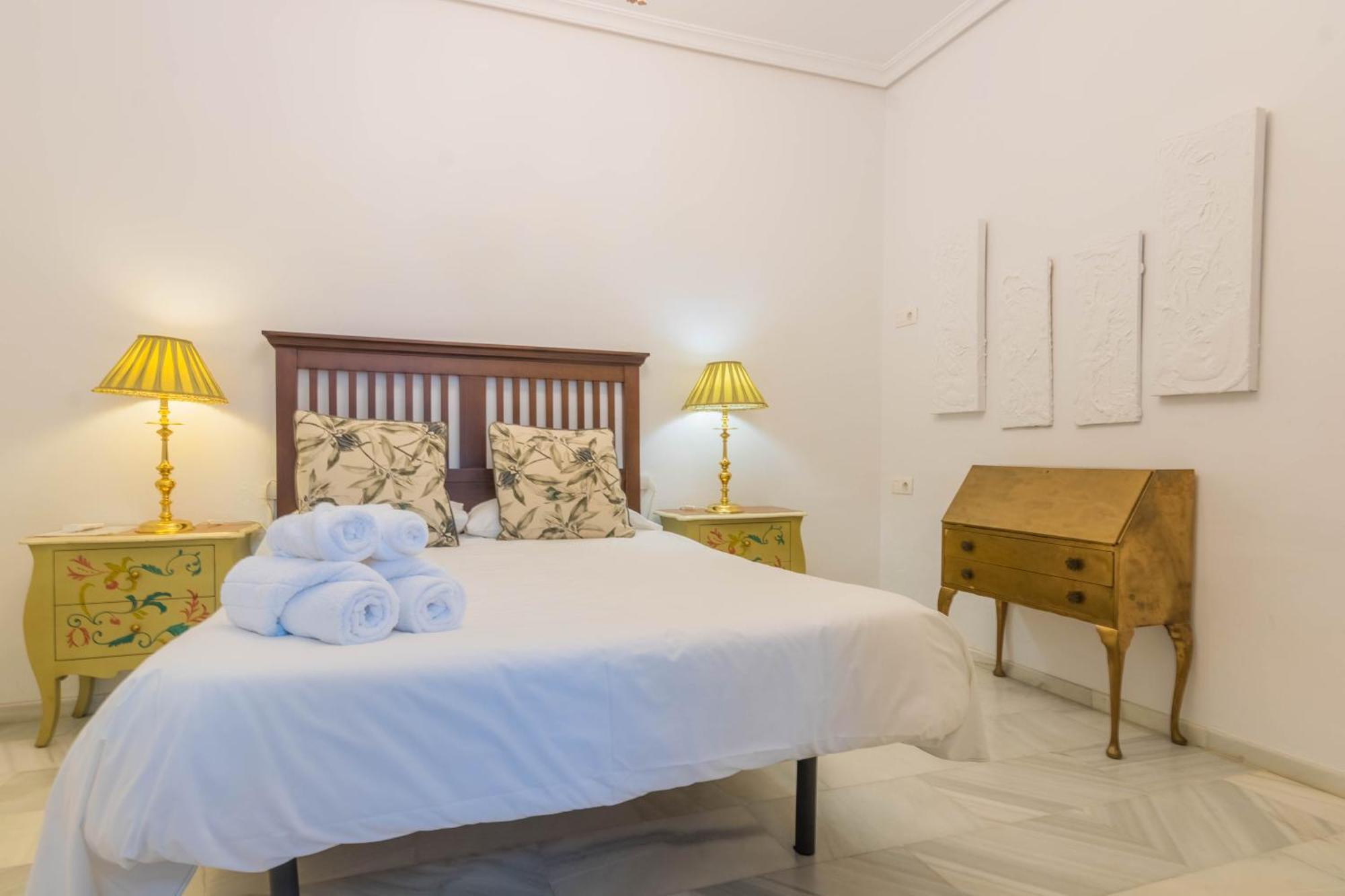 Mayflowers Albergue *